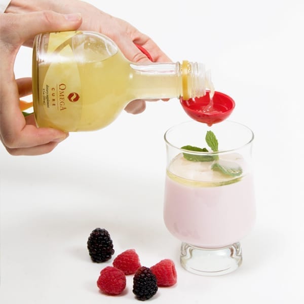 Omega 3 supplement liquid fish oil smoothies yogurt